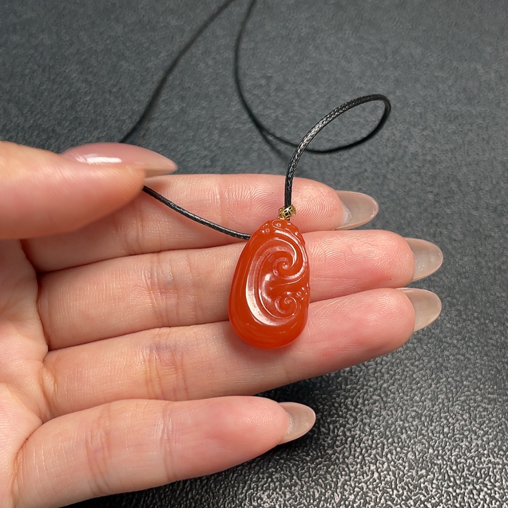 C34952947 South Red Agate Pendant 18K Gold (Non-Gold Parts) Total Weight Approx. 4.76g (Including Cord)