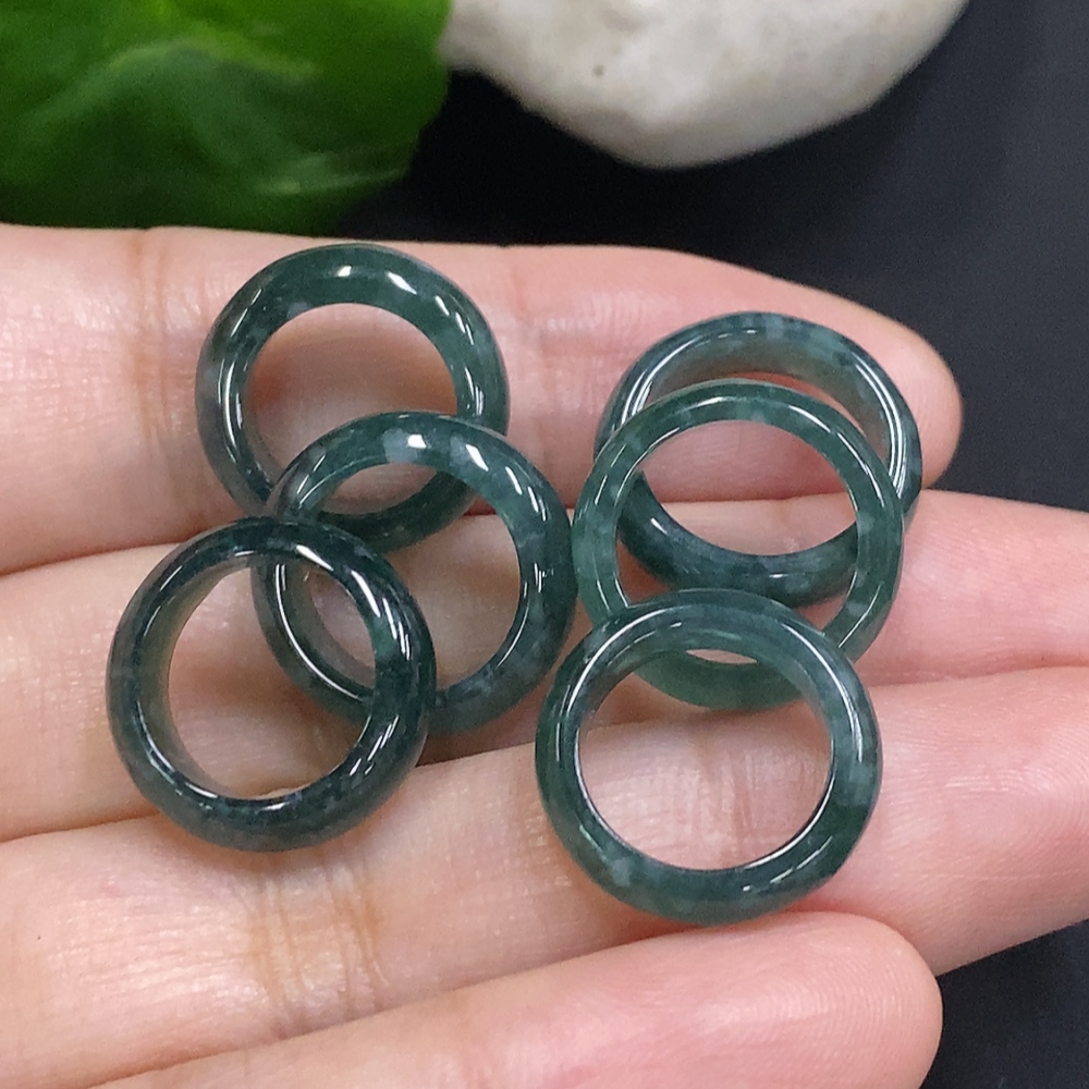 F33883323 Jadeite Pendants Sell as a Lot