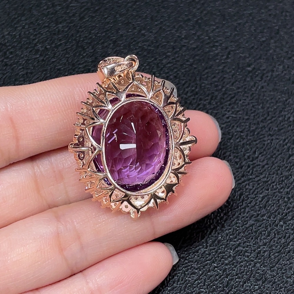 C34006703 Crystal Pendant Non-Gold Total Weight Approx. 15.08g