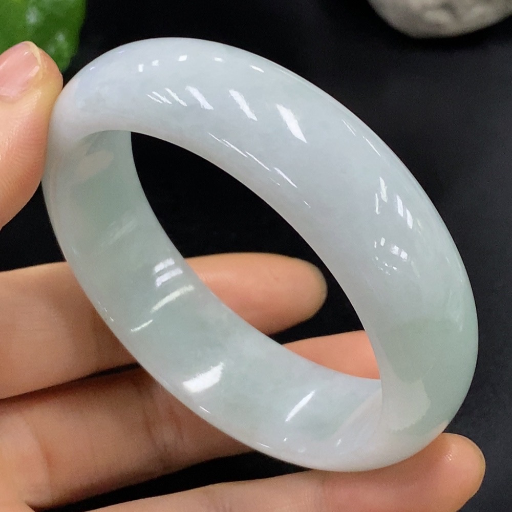 F28206348 Jadeite Round Bracelet Size 55.7 Total Weight Approx. 68.33g