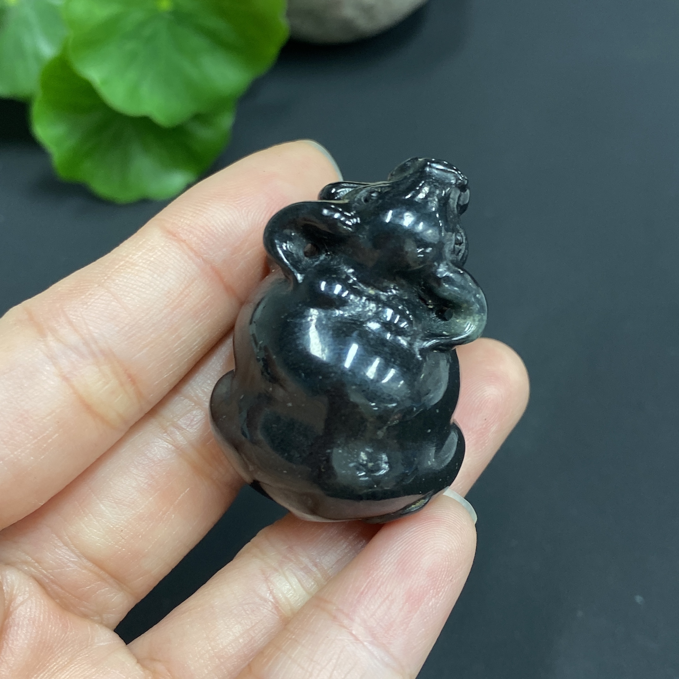 H16767785 Hetian Jade Pendant    Ox    Total Weight Approx. 31.6g