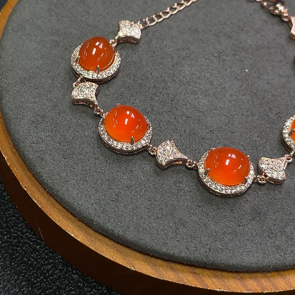 C31579206 Red Agate Bracelet, Non-Gold, Total Weight Approx. 12.03g