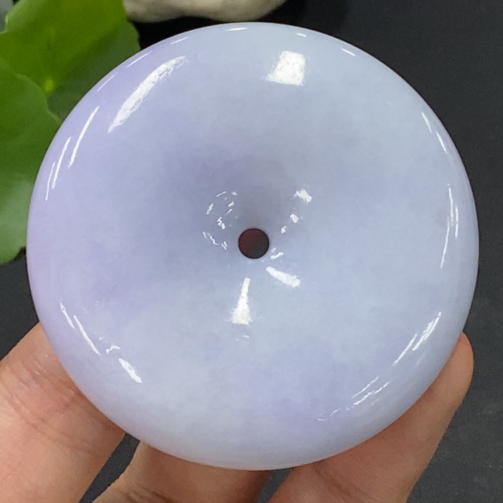 F29323688 Jadeite Peace Knot Pendant, Total Weight Approximately 76.41g