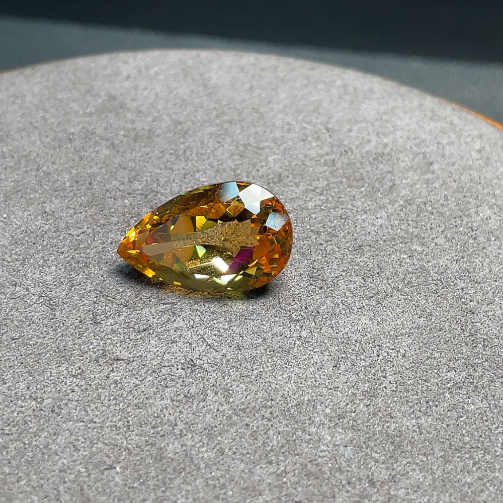 C34041484 Crystal Loose Stone Total Weight Approx. 16.79ct