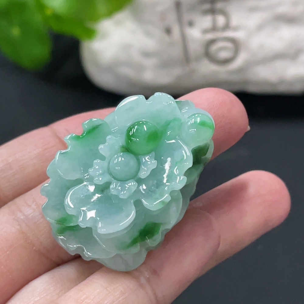 F34019098 Jadeite Harmony and Beauty Hand Tablet