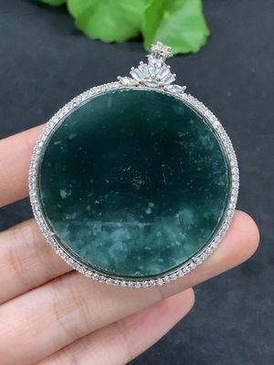 F32753470 Jadeite Plain Pendant Inlaid Pendant Non-Gold Inlaid Total Weight About 33.75g