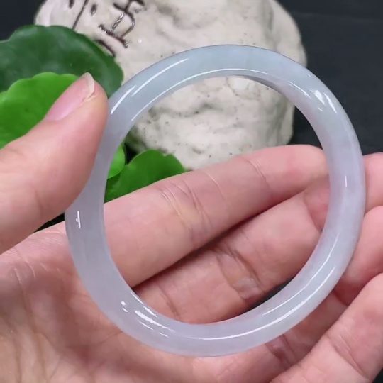 F32748198 Jadeite Noble Consort Bracelet Total weight about 25.65g Size 55.2/Short diameter 49