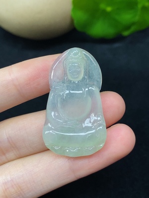 F45335935 翡翠观音挂件 总重约7.29g