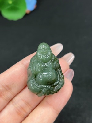 H46587456 和田玉挂件 佛公 货品总重约22.5g
