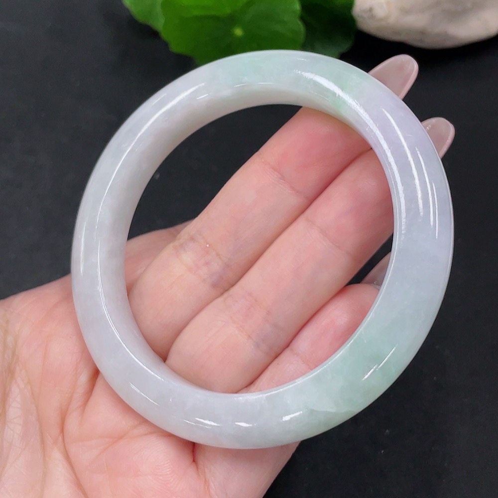 F34068246 Jadeite Round Bracelet Size 55.3 Total Weight Approx. 48.9g
