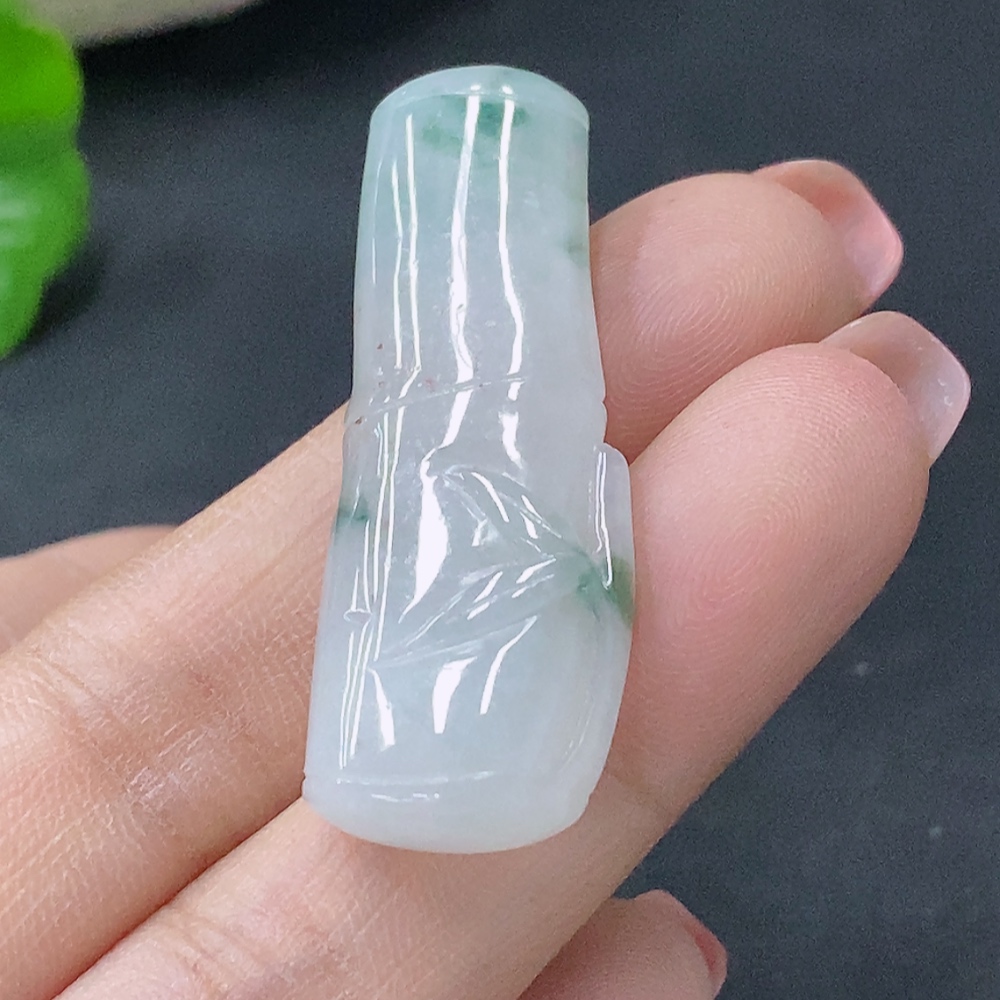 F27089779 Jadeite Pendant Bamboo Section Total Weight Approx. 7.69g