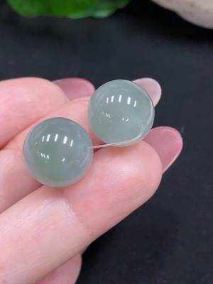 F34033070 Jadeite Beads Sell as a Lot Size Approx.13/13.2mm