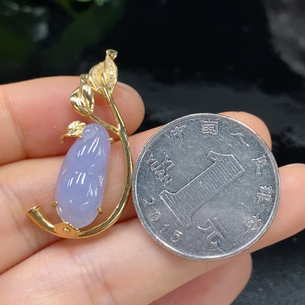 F27143384 Jadeite Inlaid Piece, 18K Gold Setting with Diamond Accents, Total Weight Approx. 3.05g