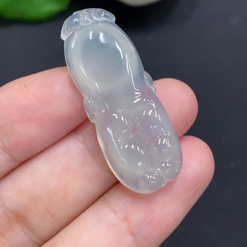 F32824720 Jadeite Pendant Total weight about 7.1g