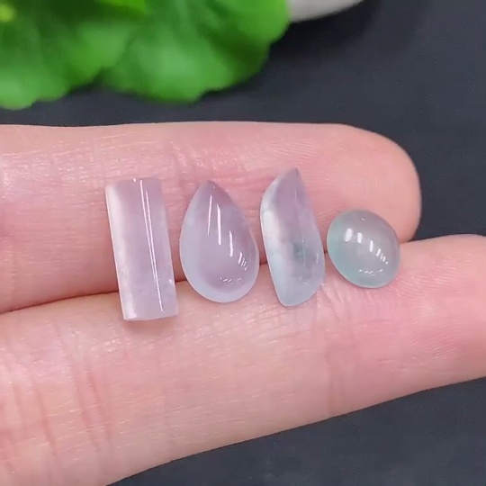 F32794310 Jadeite Inlaid Pieces Sell as a Lot