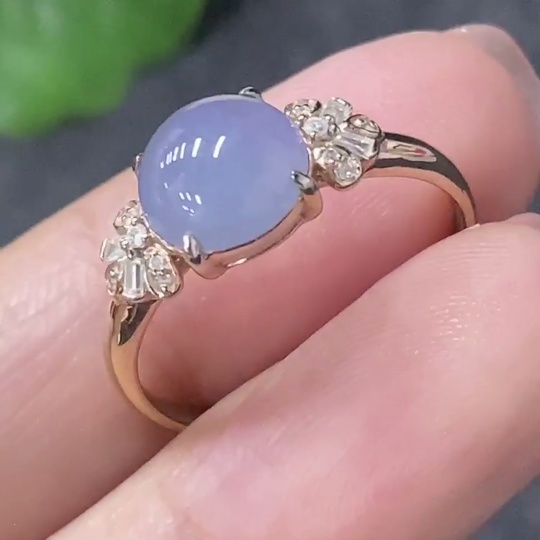 F34998234 Jadeite and Diamond Ring in 18k Gold, Size 15, Approx. Total Weight 1.55g