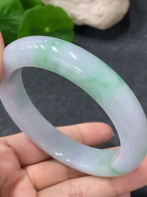 F34977176 Jadeite Round Bangle Size 56.3mm Total Weight Approx.66.18g With Damage/Crack