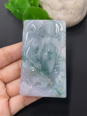 F46551796 翡翠挂件御龙观音 货品总约重67.74g