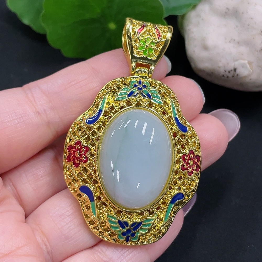 F34981705 Jadeite inlaid pendant Total weight about 27.7g (non-gold inlaid)