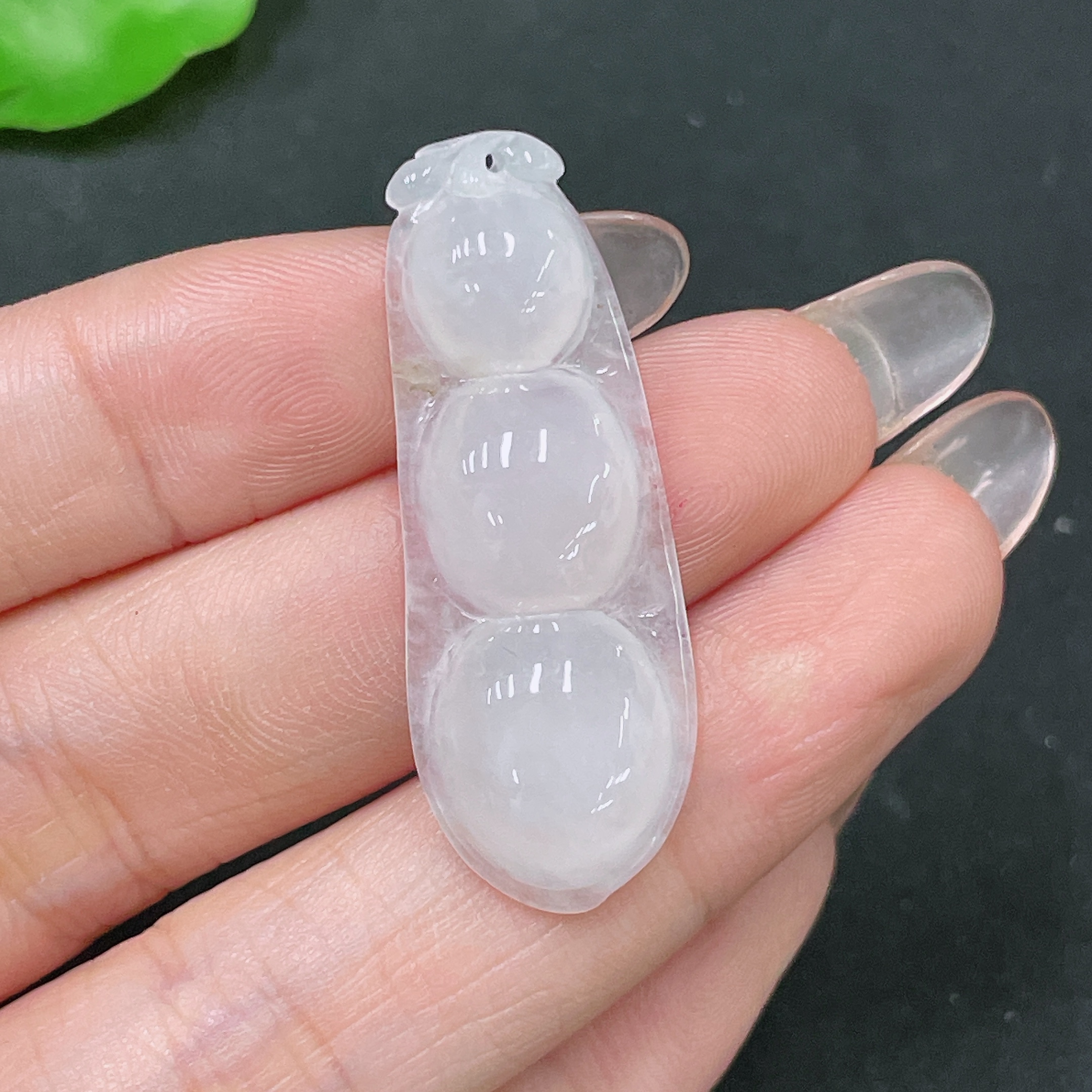 F34047634 Jadeite pendant bean total weight about 4.57g