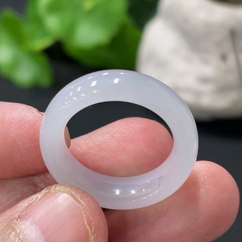 F34058811 Jadeite Ring Size 17 Total Weight Approx. 5g