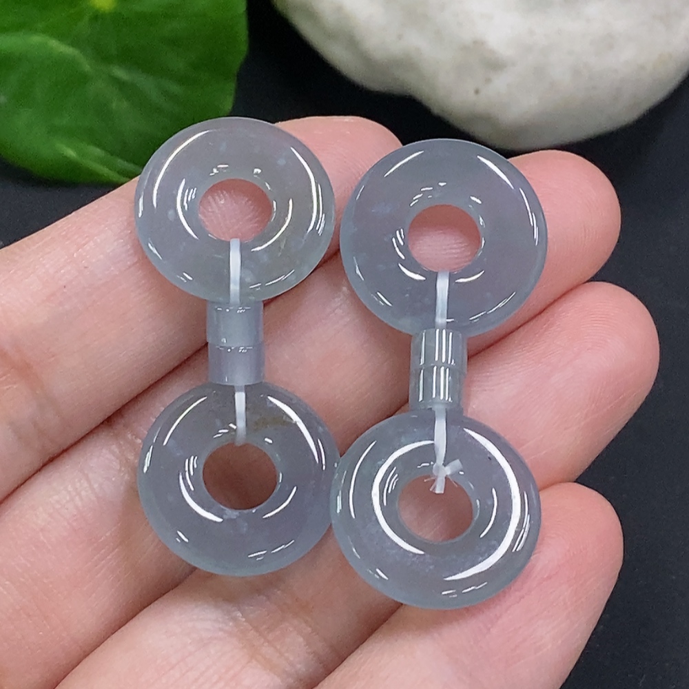 F35164757 Jadeite Donut Pendant Sell as a Lot