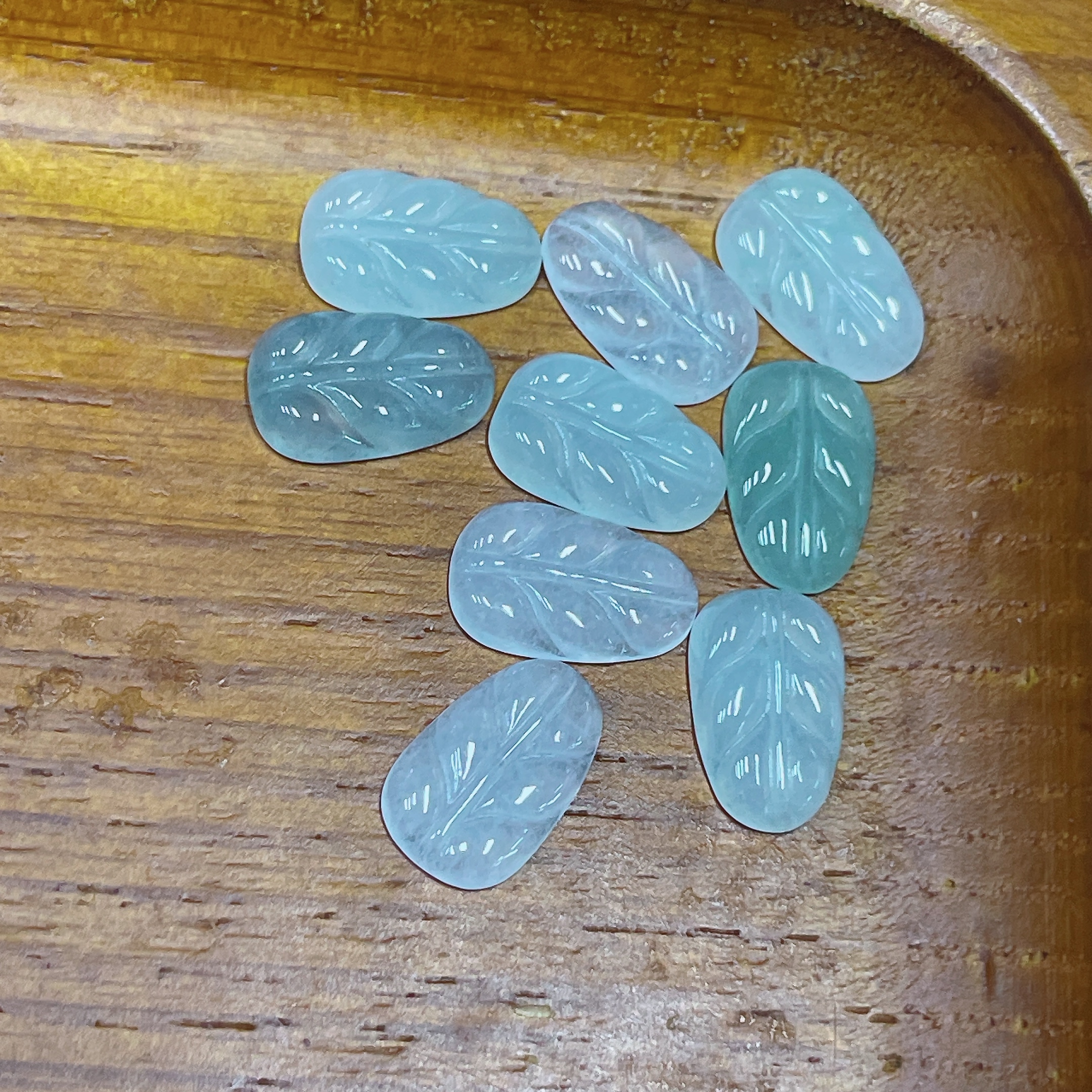 F35138440 Jadeite Pendant Leaves Sell as a Lot