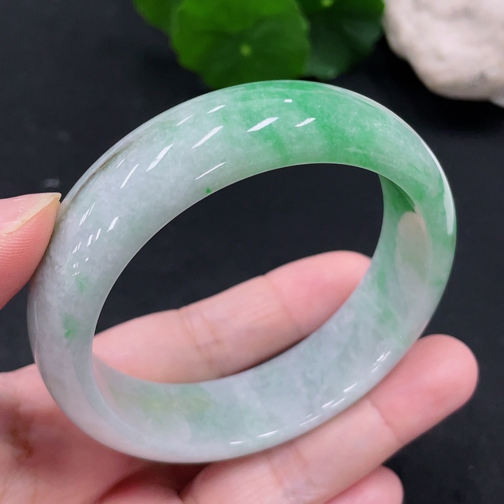 F30526785 Jadeite Round Bangle Size 57.6 Total Weight Approx. 72g