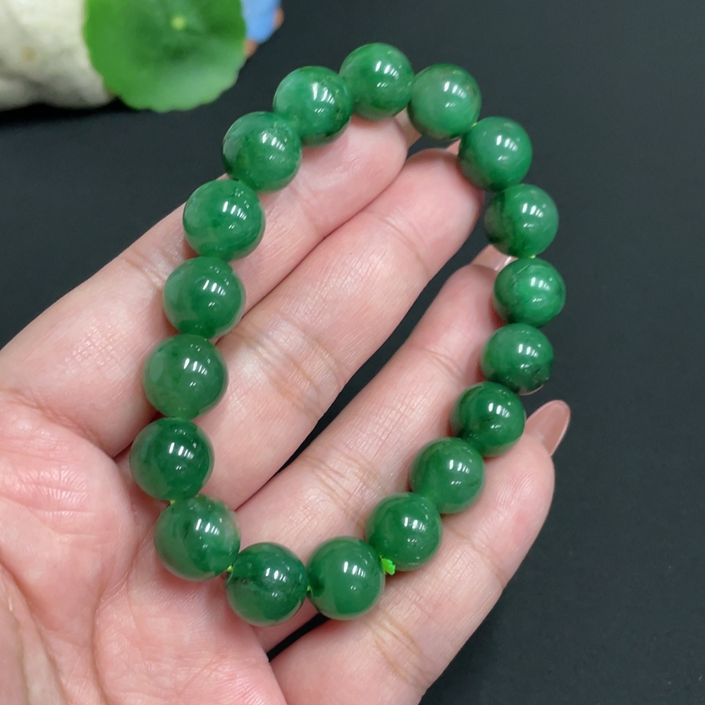 H34073838 African Emerald (Dulong Jade)