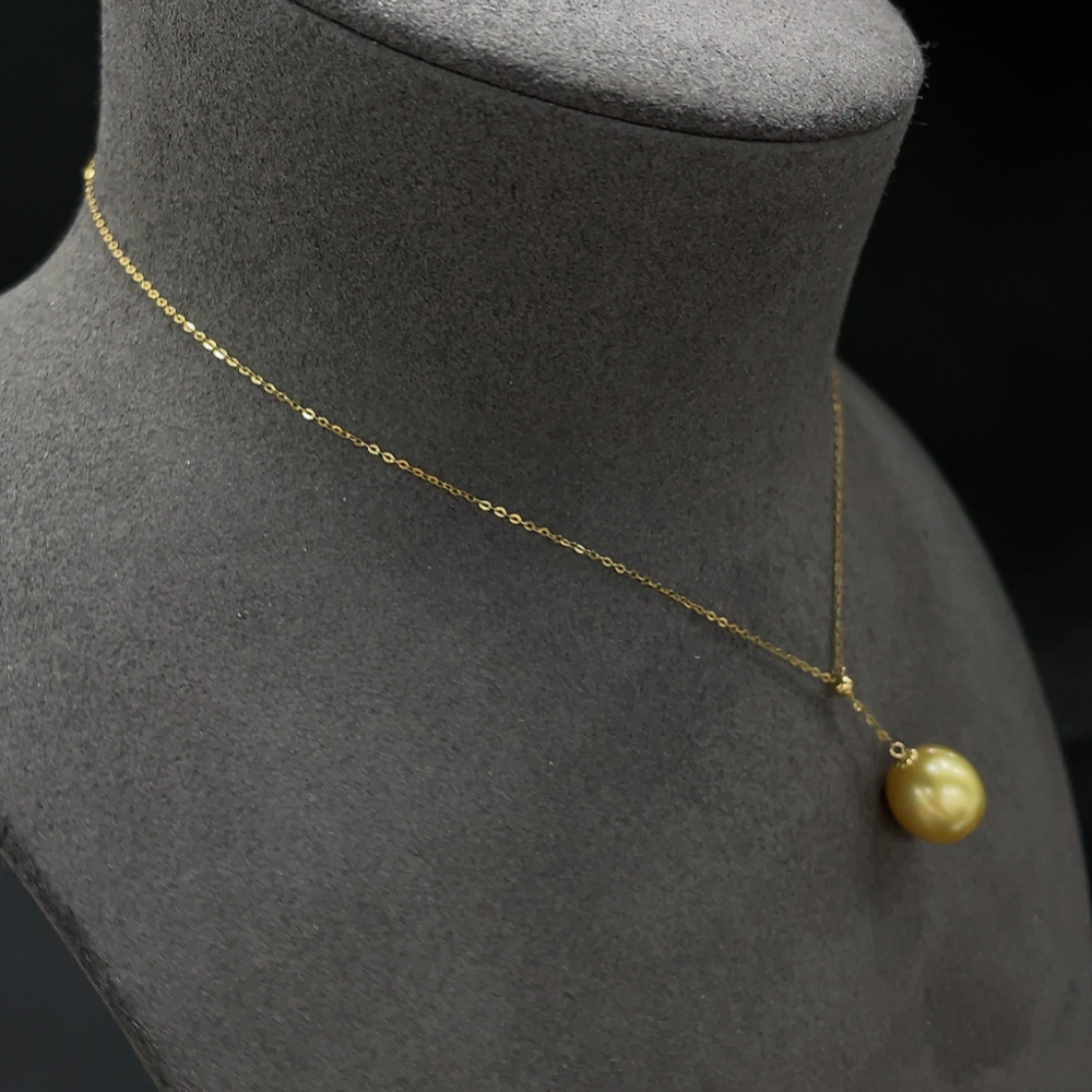 C20195748 Seawater Pearl Necklace, 18K Gold Chain, Total Weight Approx. 3.29g, Size About 11.7mm