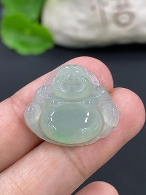 F42952797 翡翠佛公挂件 货品总重约3.96g