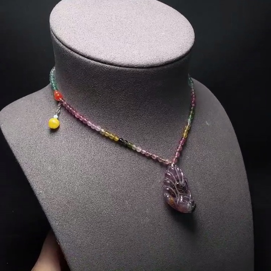 C34049104 Crystal Pendant with Southern Red Agate, Amber, Tourmaline, Visible Organic Matter, Non-Gold, Total Weight Approximately 21.7g