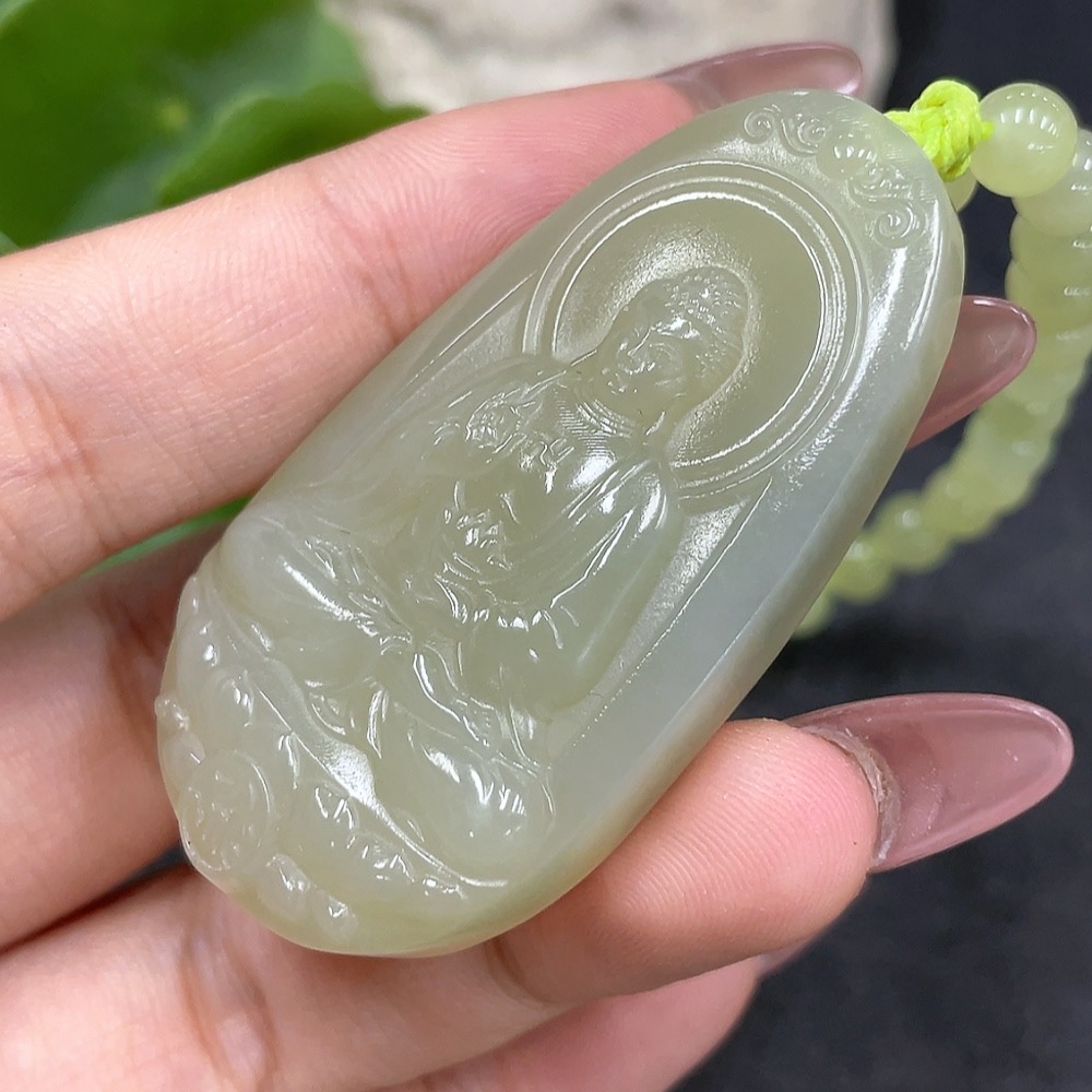 H33841931 Hetian Jade Pendant    Amitabha Buddha    Total Weight (including chain): 60.1g