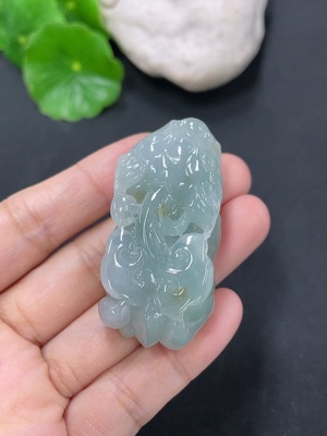 F43139402 翡翠挂件貔貅 货品总约重35.13g
