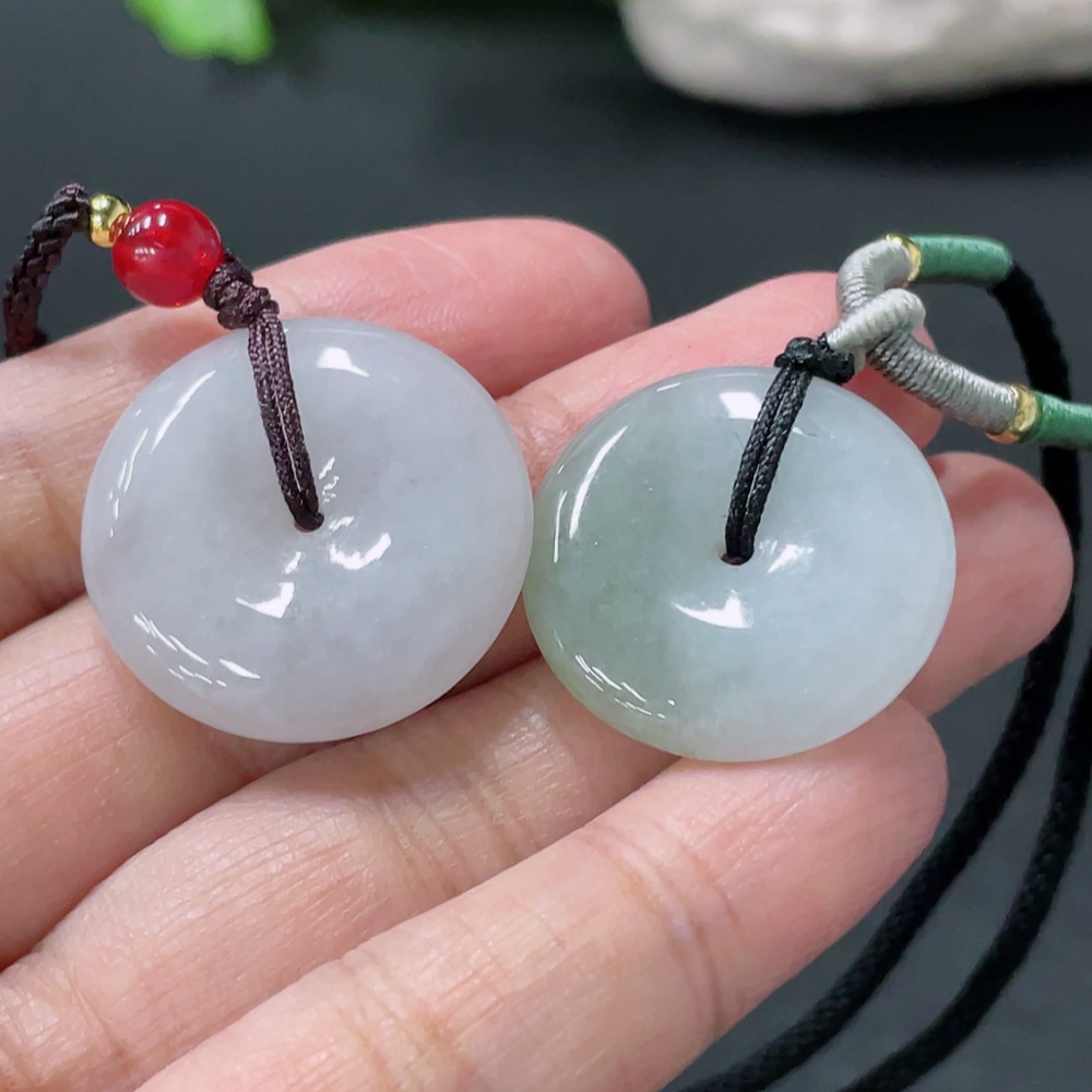 F33935300 Jadeite Safety Button Pendant