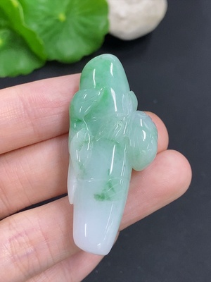 F46601805 翡翠节节高升挂件 货品总重约18.3克