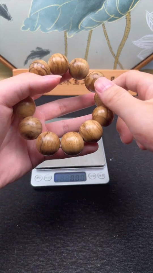 W34987437 Agarwood Bead Bracelet (Approx. 26g Total Weight, 20.3mm Bead Size)