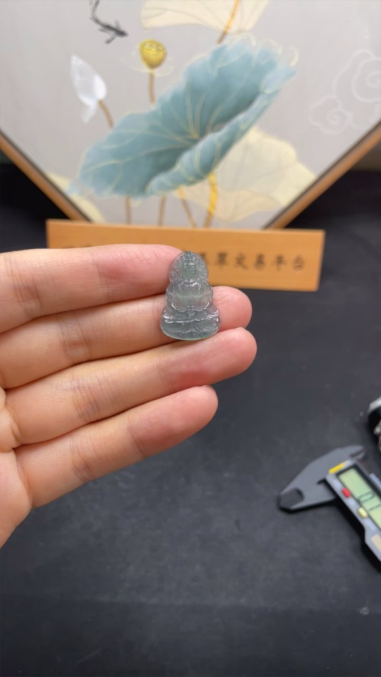 F26997341 Jadeite Tara Pendant Total Weight Approx. 2.55g