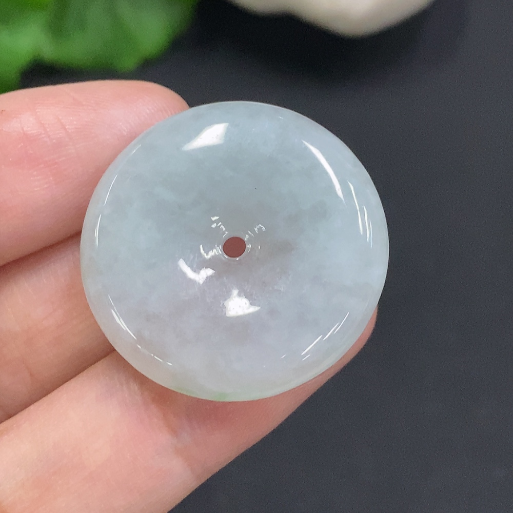 F34070559 Jadeite Peace Pendant Total Weight Approximately 8.5g