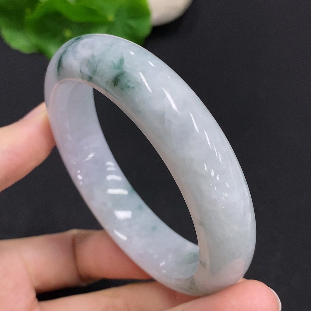 F32757873 Jadeite Round Bangle Total Weight About 70g Size 56
