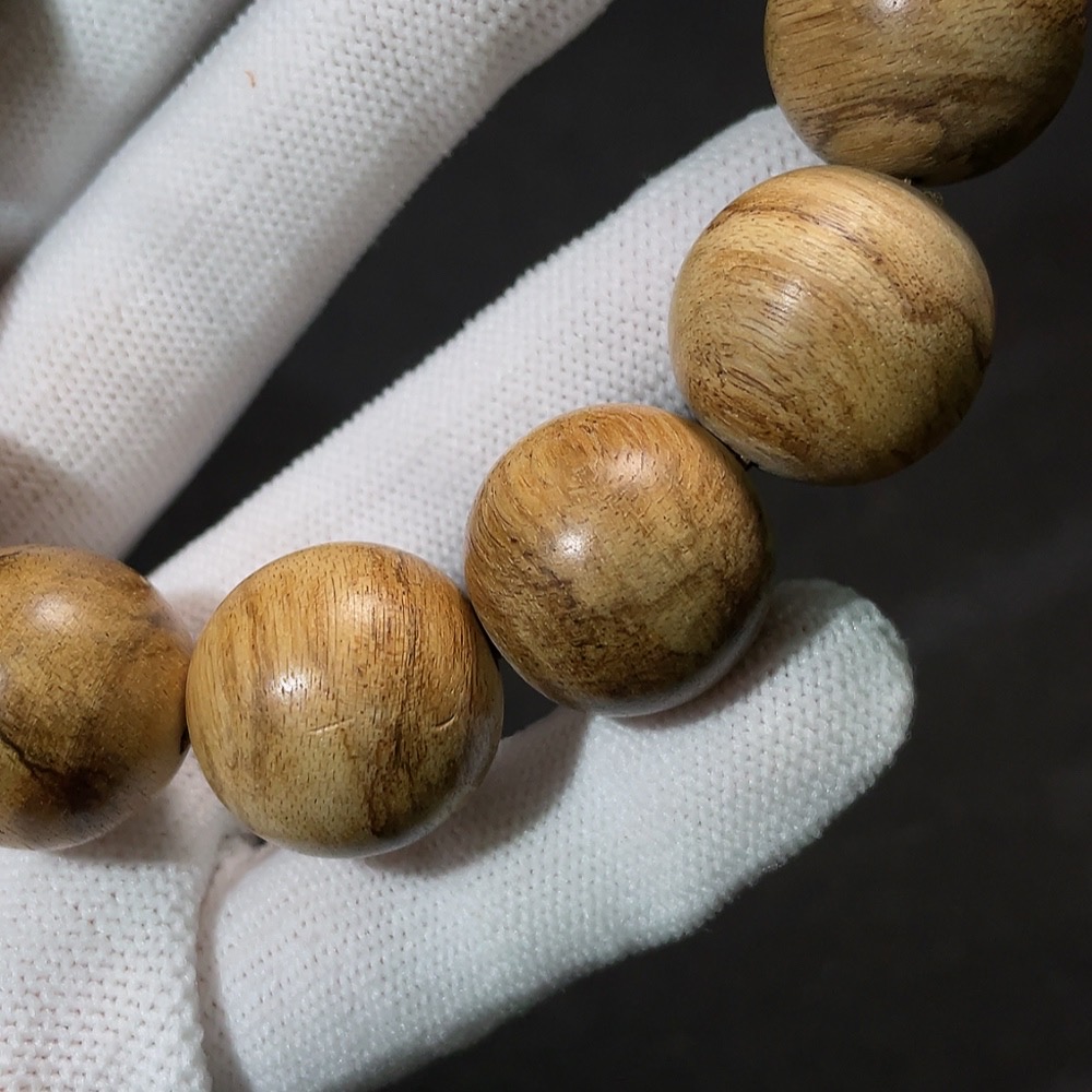 W34987437 Agarwood Bead Bracelet (Approx. 26g Total Weight, 20.3mm Bead Size)