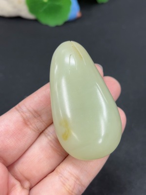 H46487558 和田玉 货品总重约51g 皮色成因未定