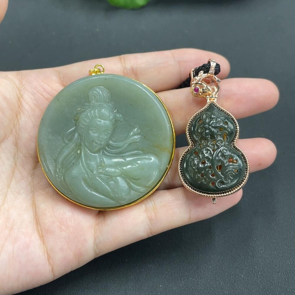 H3335364 Khotan Jade Pendant Total Weight 76.3g Non-Gold Inlaid