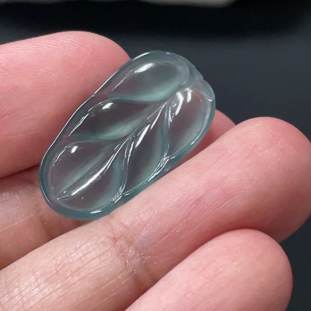 F28259901 Jadeite Leaf Inlay Piece