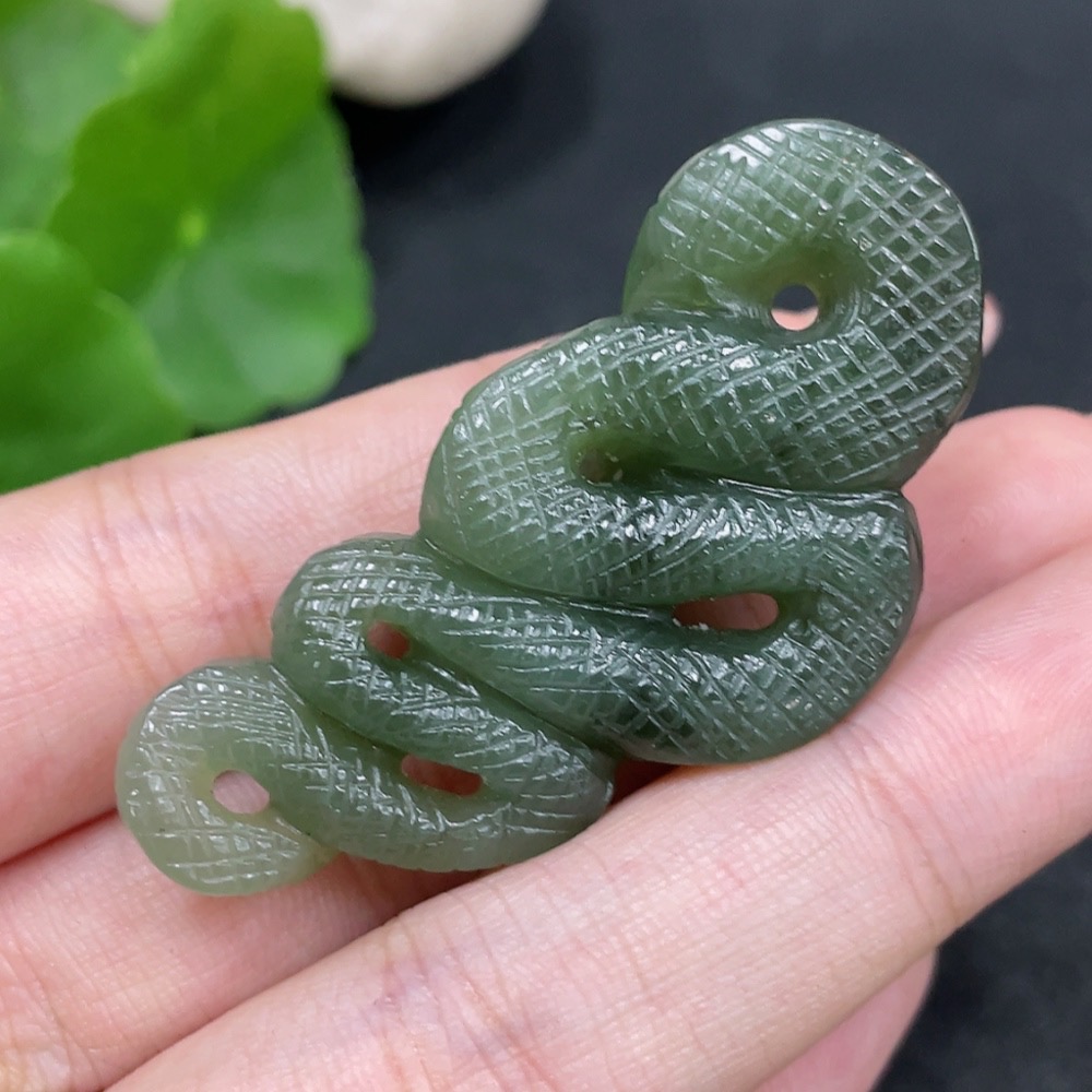 H32704767 Hetian Jade Pendant Snake Total Weight About 16.7g