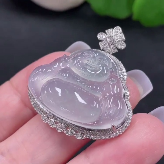 F27094672 Jadeite Buddha Pendant with 18K Gold, Total Weight Approx. 7.6g (with Diamonds)