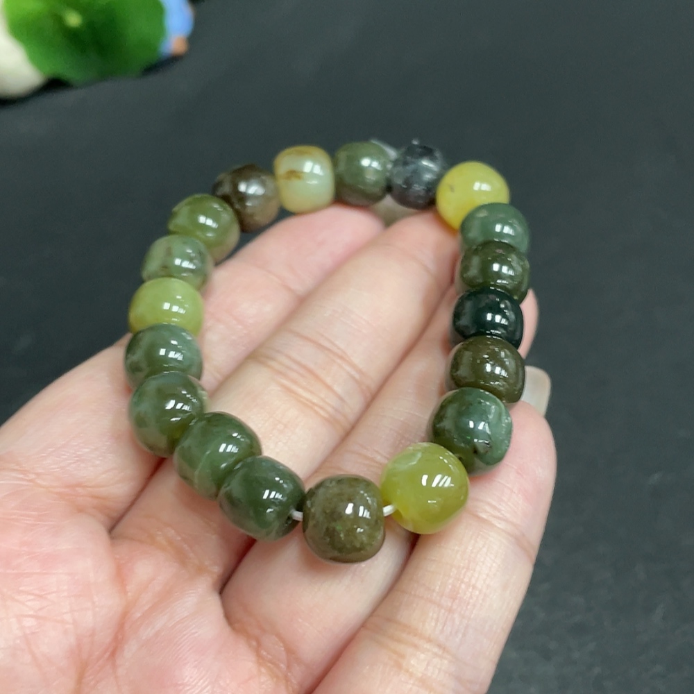 H29379711 Hetian Jade Bracelet, Approx. 9.8 mm, Total Weight Approx. 30.3g