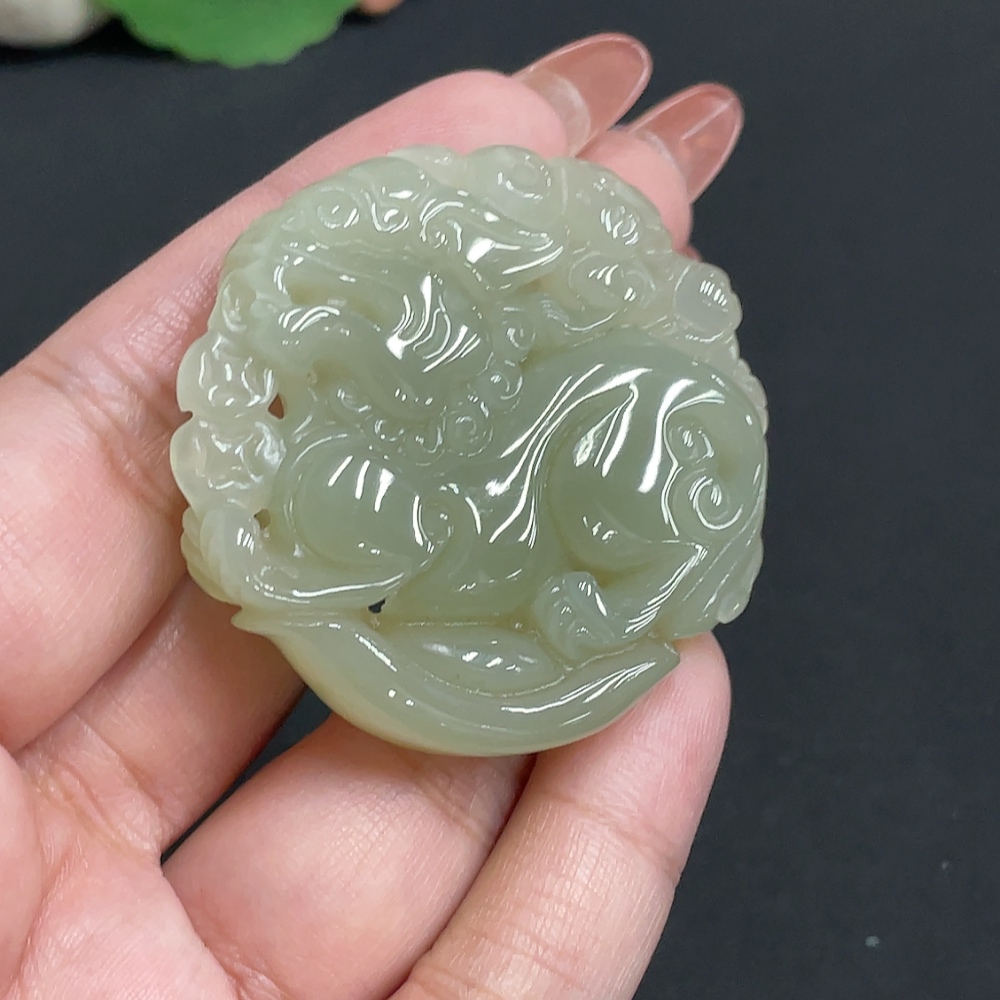 H35101308 Hetian Jade Pendant, Auspicious Beast, Total Weight Approx. 36.3g