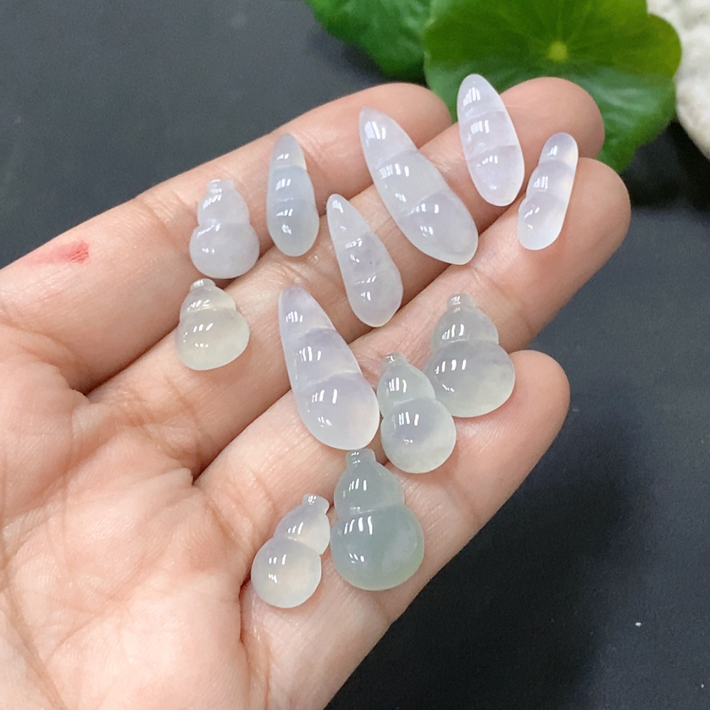 F17943571 Jadeite Inlay Piece