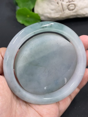 F42952735 翡翠正圈手镯套装  60圈口 货品总重约140.16g